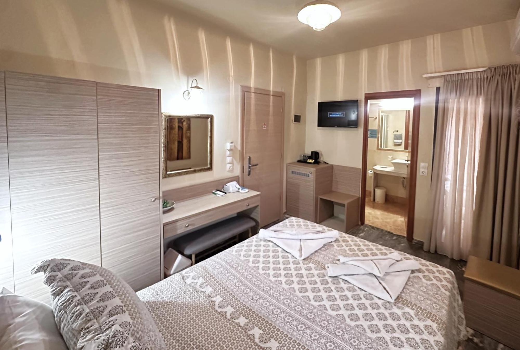 Thalia Deco City & Beach Hotel Herszonisszosz Kültér fotó