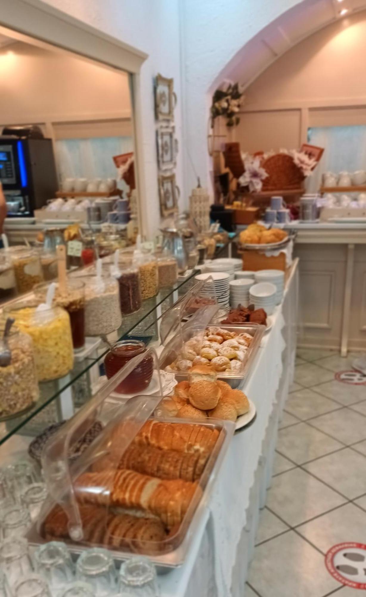 Thalia Deco City & Beach Hotel Herszonisszosz Kültér fotó